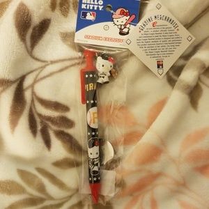 Hello Kitty MLB Pen w Charm: Pittsburgh Pirates